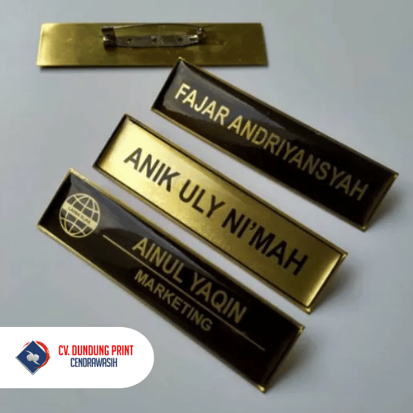Cetak Papan Nama Dada